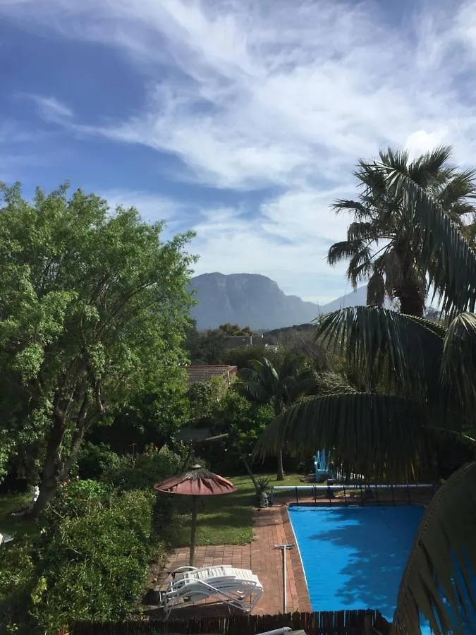 Constantia Lazy River Cape Town Guest house