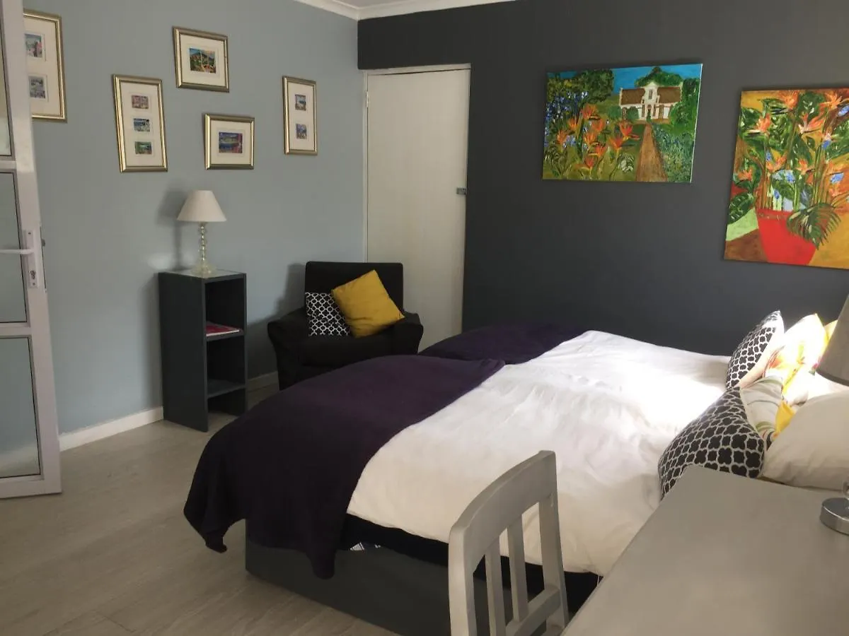 Constantia Lazy River Cape Town Guest house