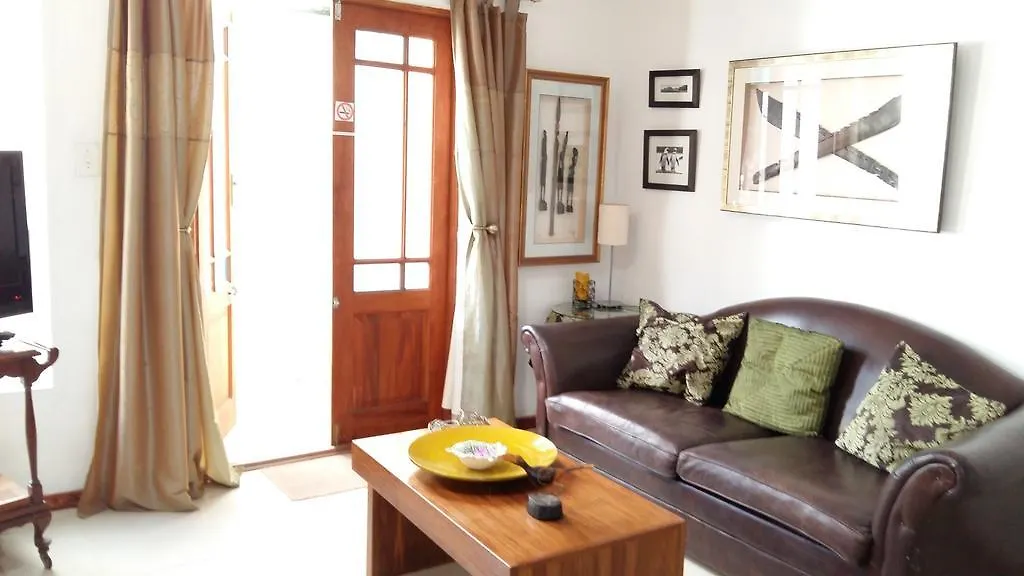 Constantia Lazy River Cape Town Guest house