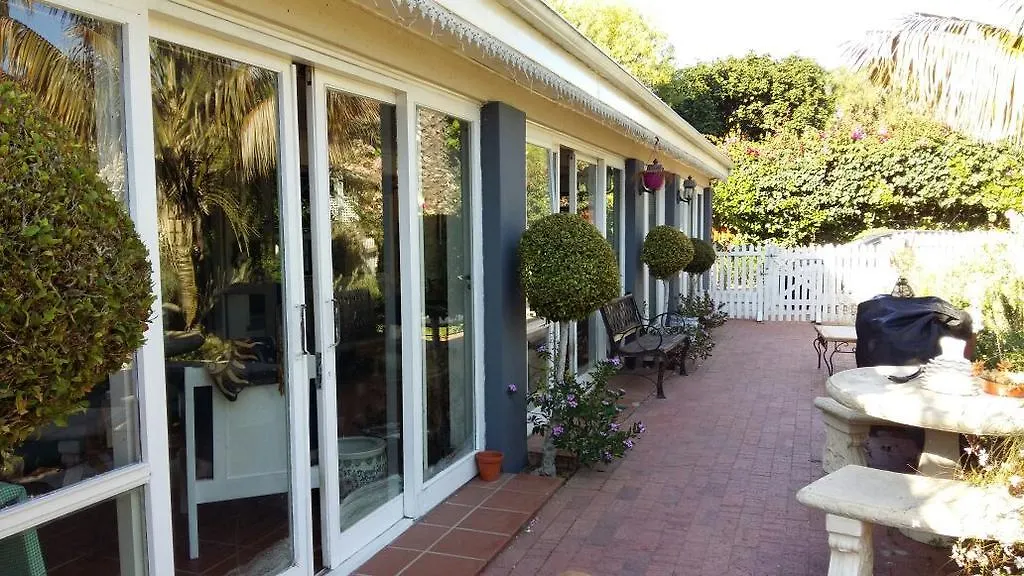 Constantia Lazy River Cape Town Guest house