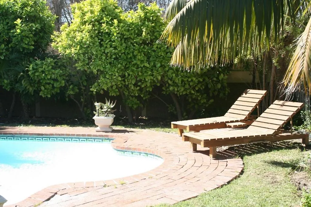 Constantia Lazy River Cape Town 3*,