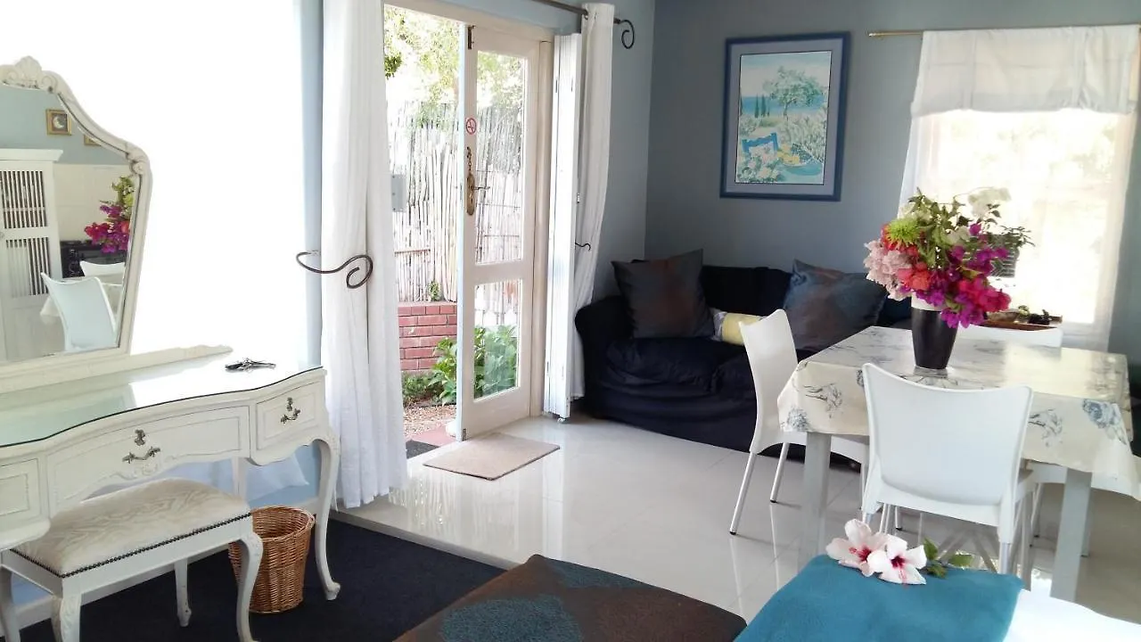 Constantia Lazy River Cape Town Guest house