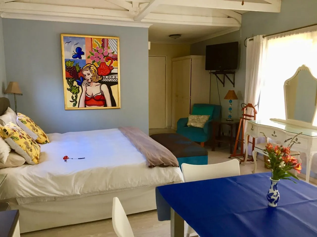 Constantia Lazy River Cape Town Guest house